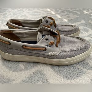 Grey Sperrys